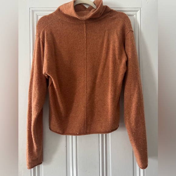 Free people burnt orange cashmere mock beach sweater - Picture 3 of 8